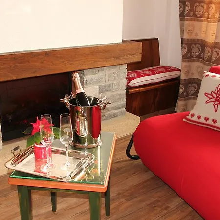 Continental Apartment *
